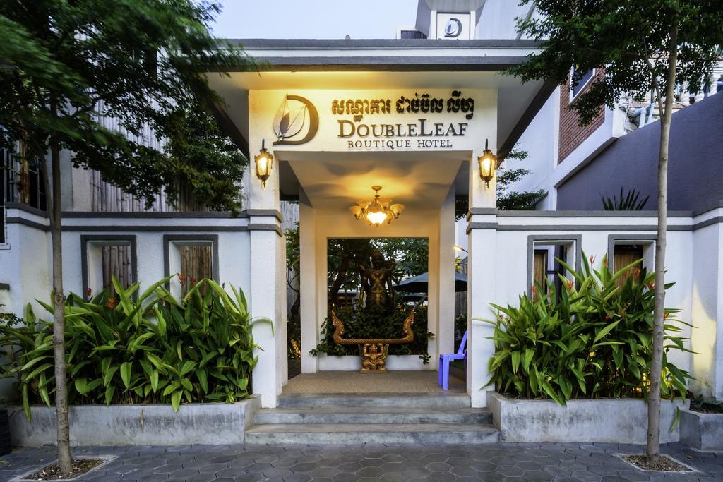 Double Leaf Boutique Hotel Phnom Penh Exterior photo